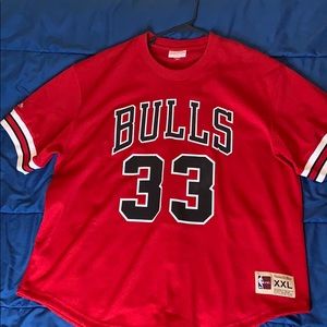 Chicago Bulls jersey shirt Scottie Pippen